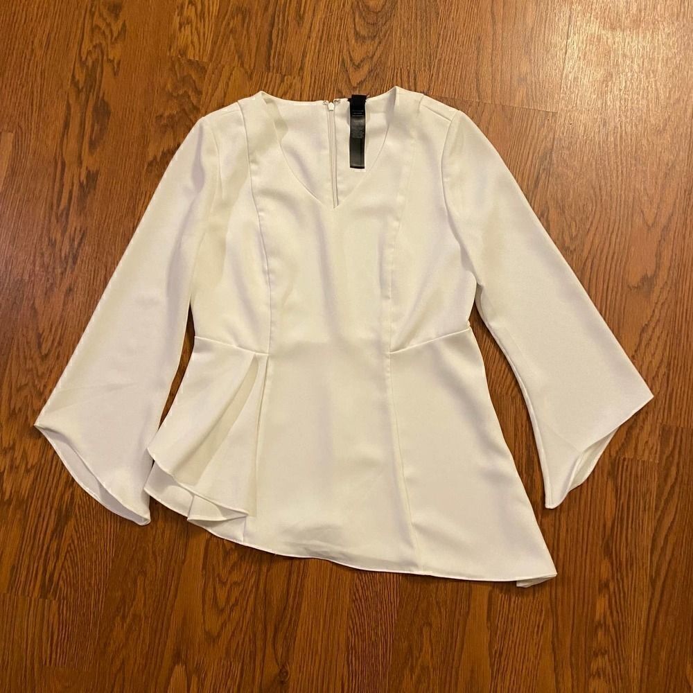 Black Label by Chicos White Bell Sleeve Asymmetrical Blouse XS/2